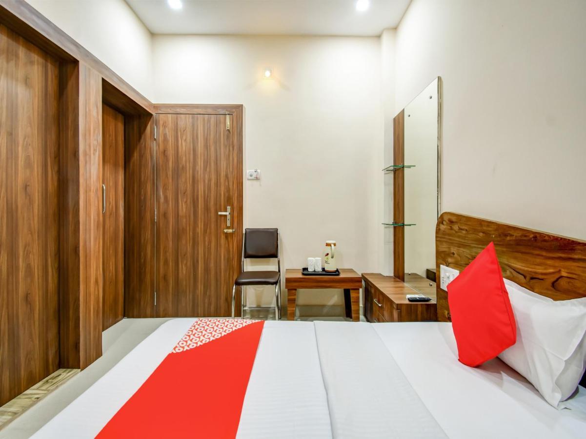 Oyo 79654 Pacific Hotel Jharsuguda Exterior photo