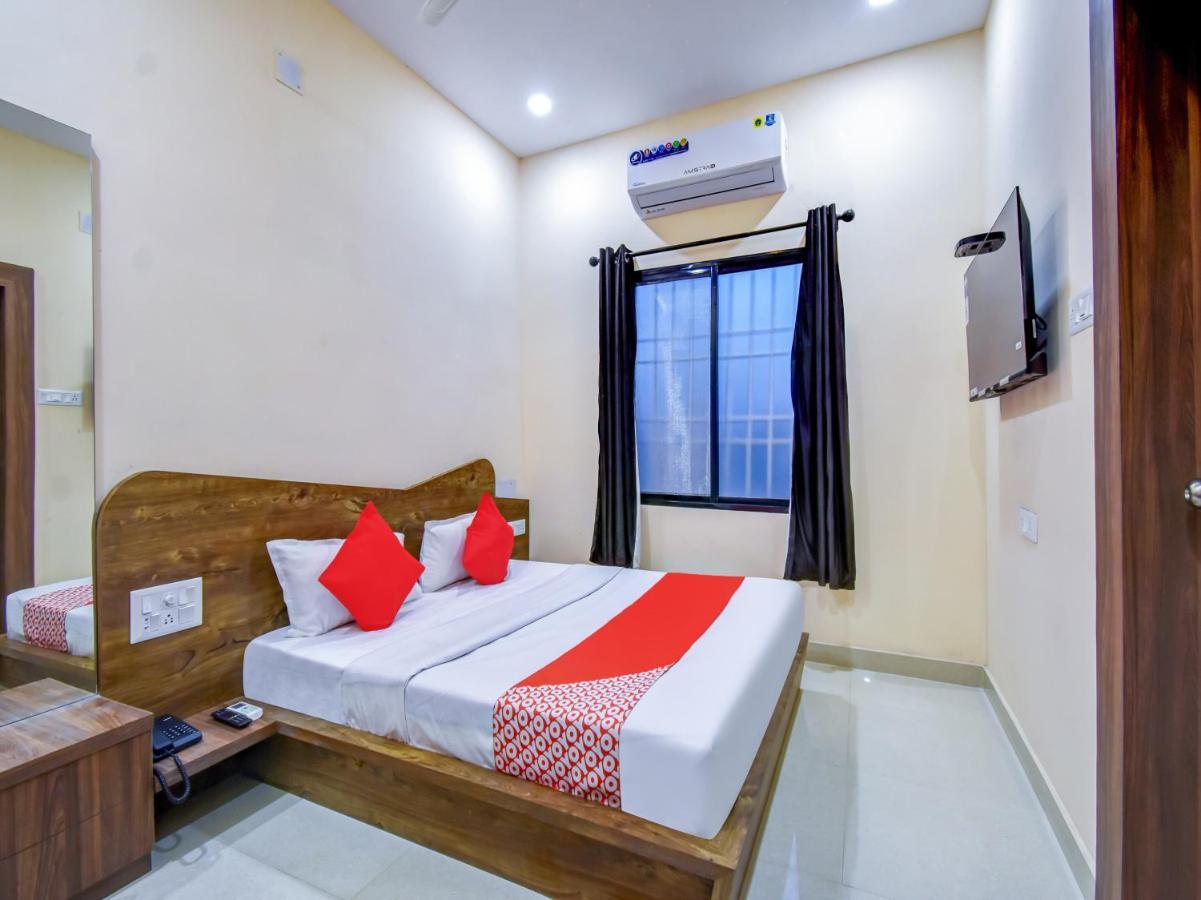 Oyo 79654 Pacific Hotel Jharsuguda Exterior photo